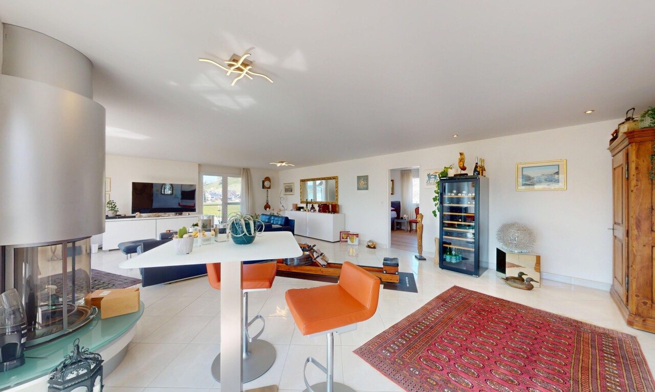 Wohnen mit Weitblick: Exklusive Wohnung direkt am Sihlsee - 7