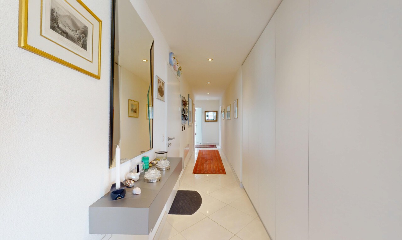 Wohnen mit Weitblick: Exklusive Wohnung direkt am Sihlsee - 11