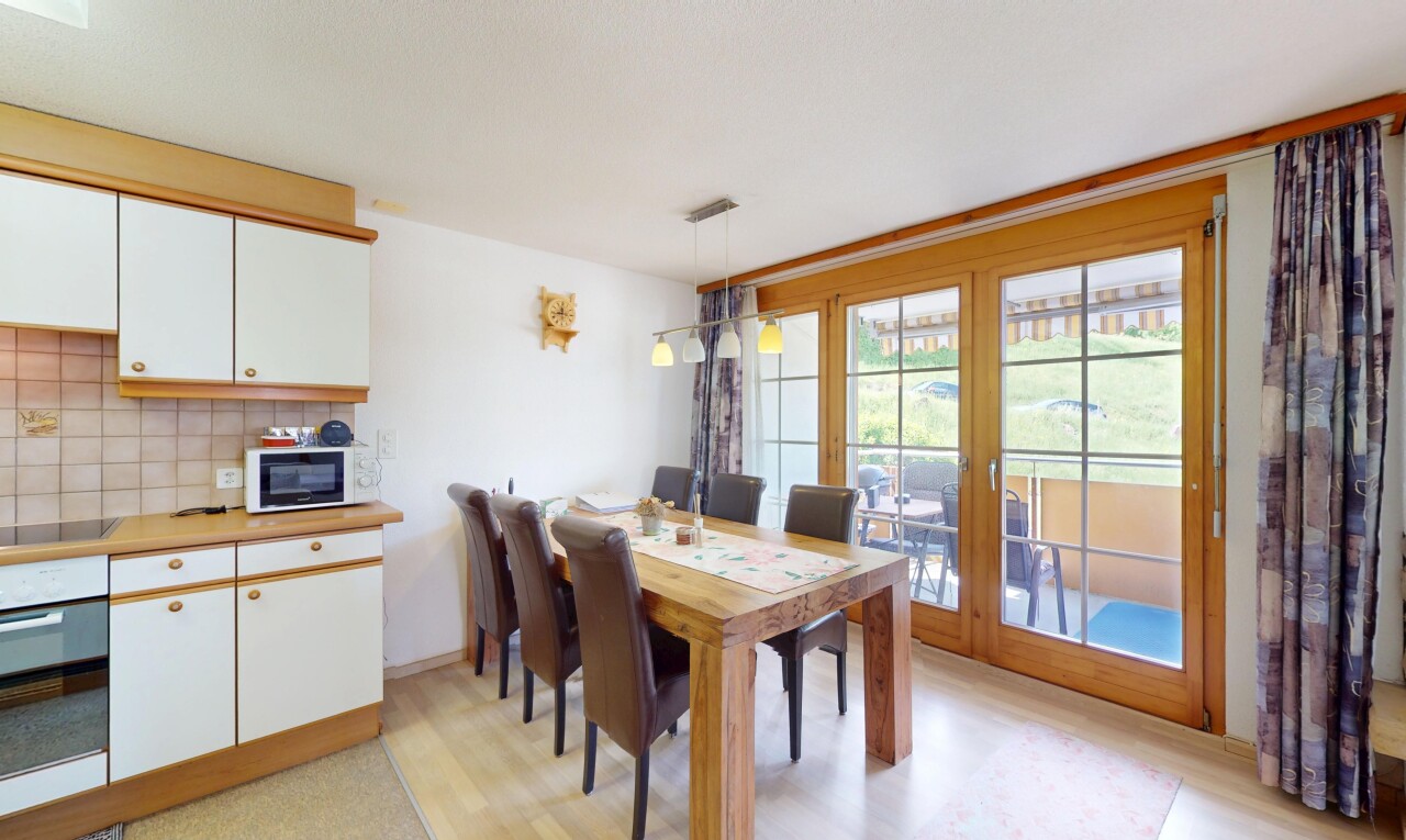 Charmante 4.5-Zimmer-Wohnung mit Bergpanorama in Oberterzen SG - 2