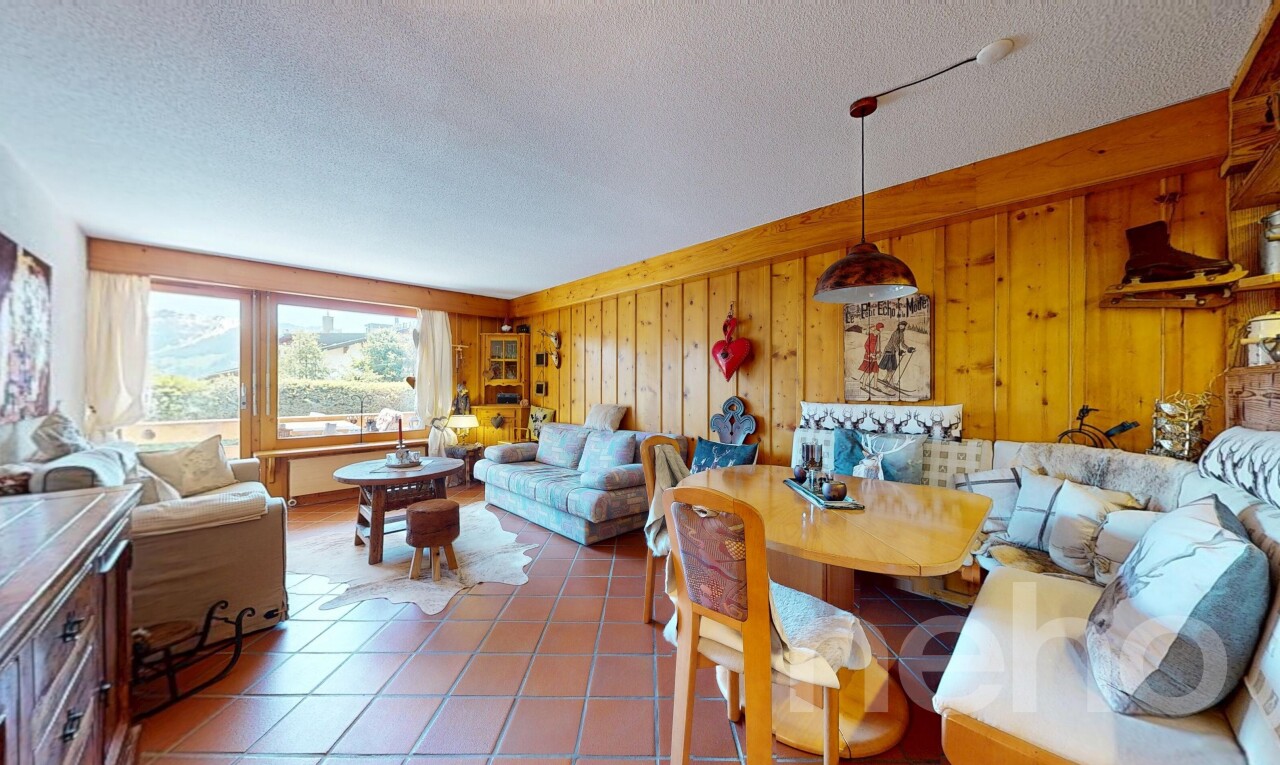 Exklusiv: Wunderschöne 2.5 Zimmerwohnung im Dorfzentrum - 2