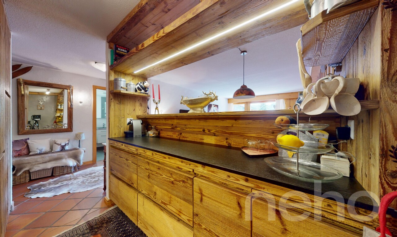 Exklusiv: Wunderschöne 2.5 Zimmerwohnung im Dorfzentrum - 3