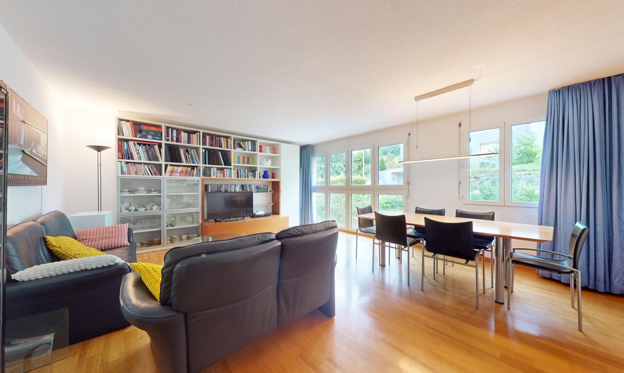 Stilvolle Maisonettewohnung mit Panoramablick und Sonnenterrasse - 1