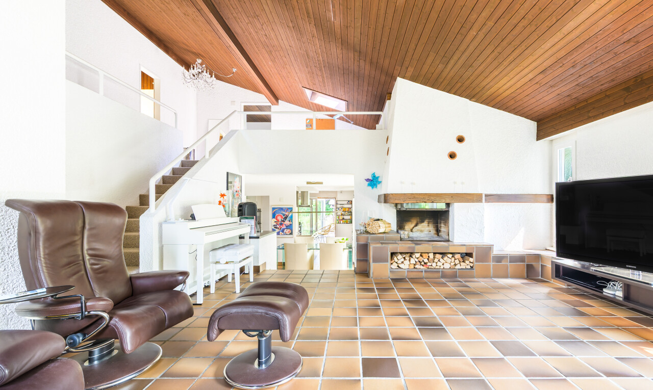 Exklusives EFH in Grabs mit Naturpool & Aussicht in Toplage - 3