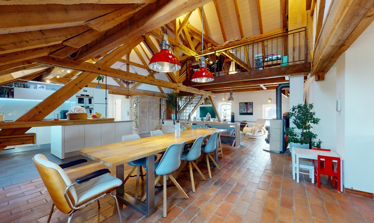 Ein einzigartiges Dachgeschoss-Juwel in einer stilvoll umgebauten - 2