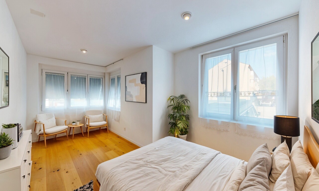 Renovierte 4.5-Zimmer-Wohnung in Zürich-Seebach - 3