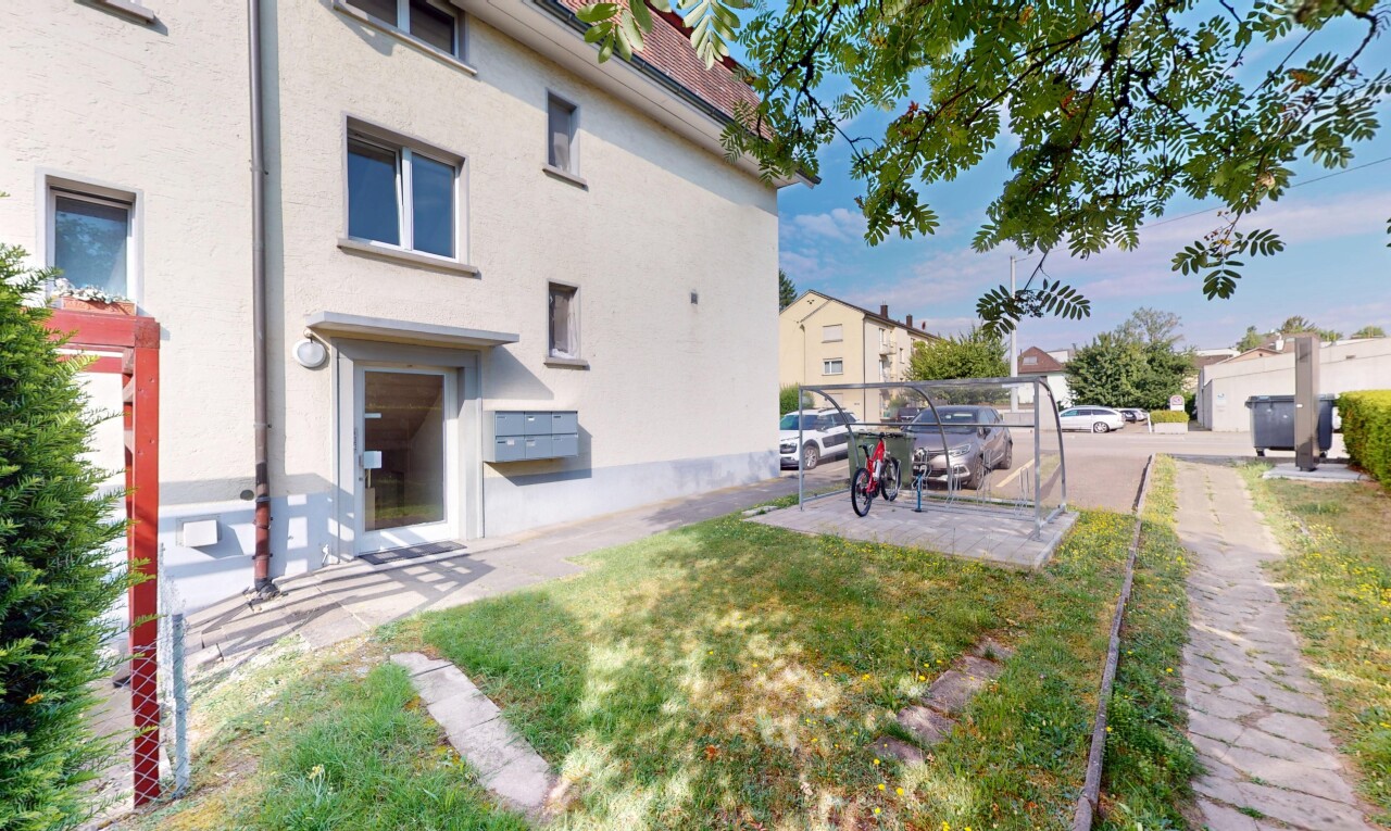 Renovierte 4.5-Zimmer-Wohnung in Zürich-Seebach - 9