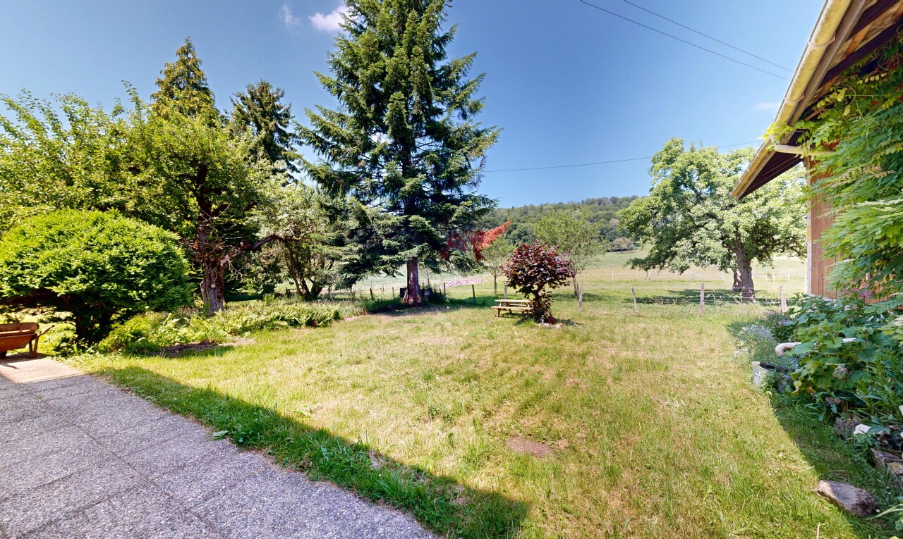 Familienhaus mit Garten - friedlicher Rahmen - 11