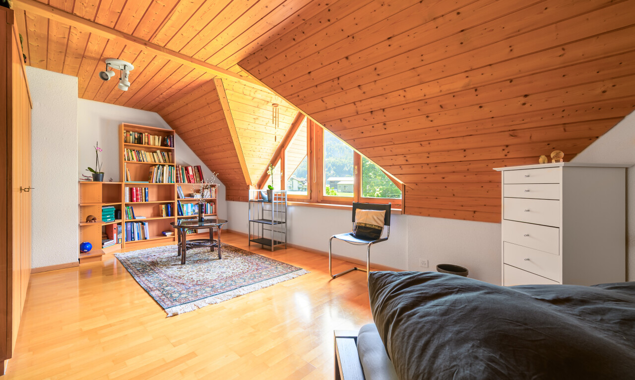 Grosszügiges Einfamilienhaus mit integrierter Praxis - 4