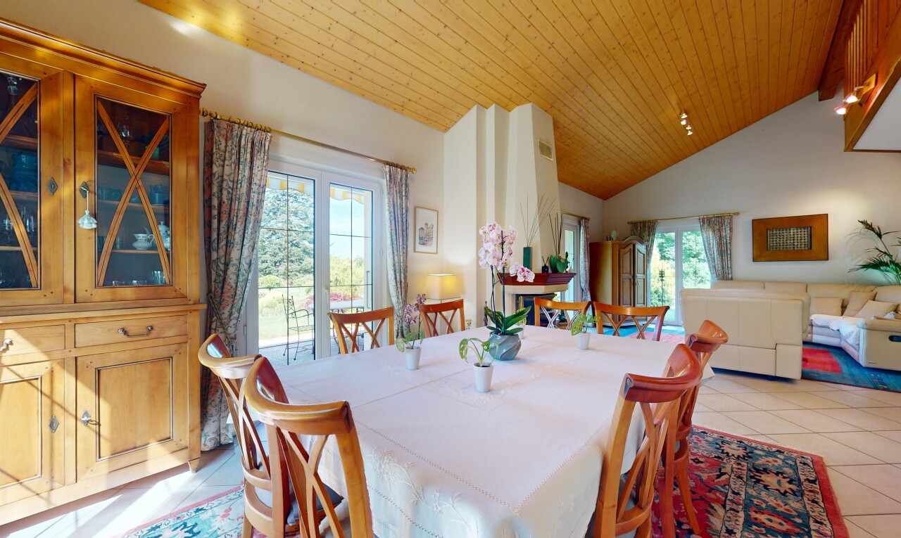 Außergewöhnliches Haus, großer Garten und bebaubares Grundstück! - 3