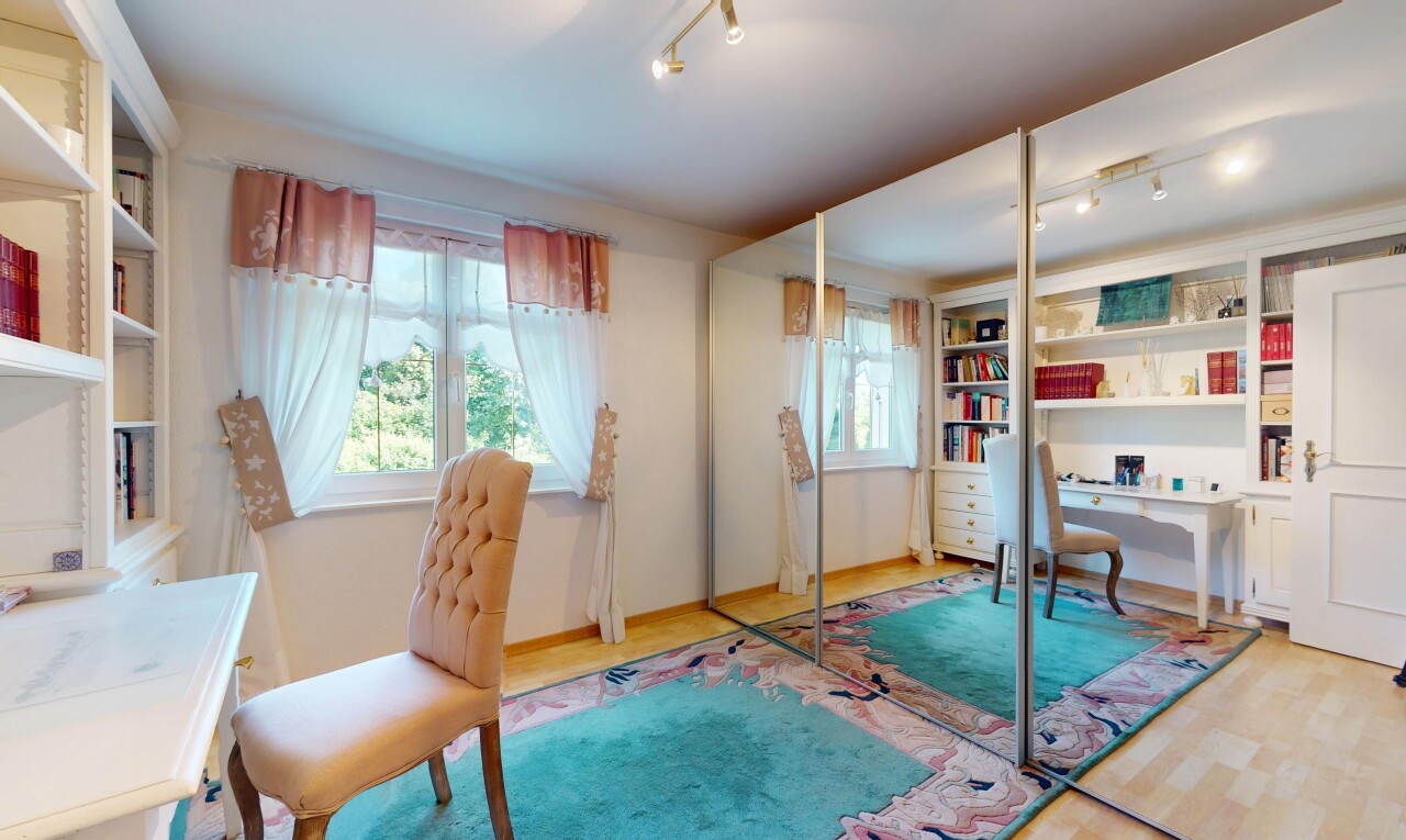 Außergewöhnliches Haus, großer Garten und bebaubares Grundstück! - 6