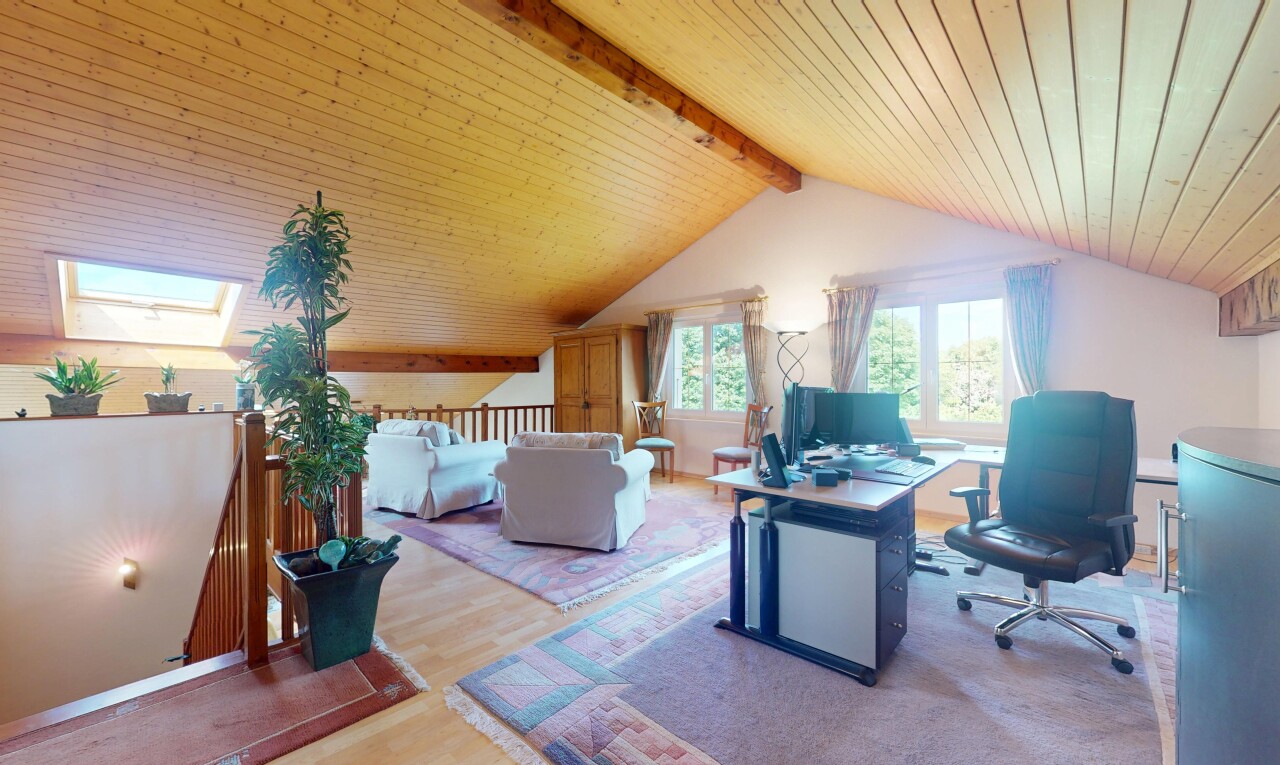 Außergewöhnliches Haus, großer Garten und bebaubares Grundstück! - 9