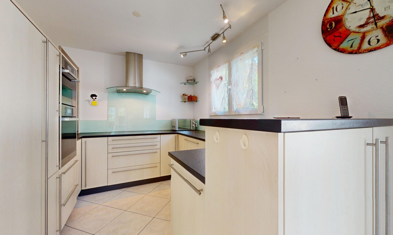 Idyllisches ​E​infamilienhaus mit Gartenparadies - 3