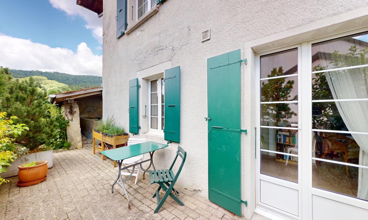 Maison mitoyenne d'angle in à St-George - 3