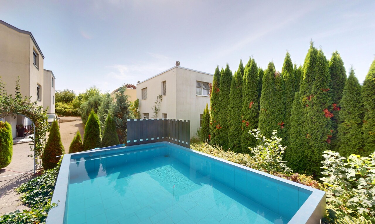 Helles Familienhaus mit Gartenparadies - 0