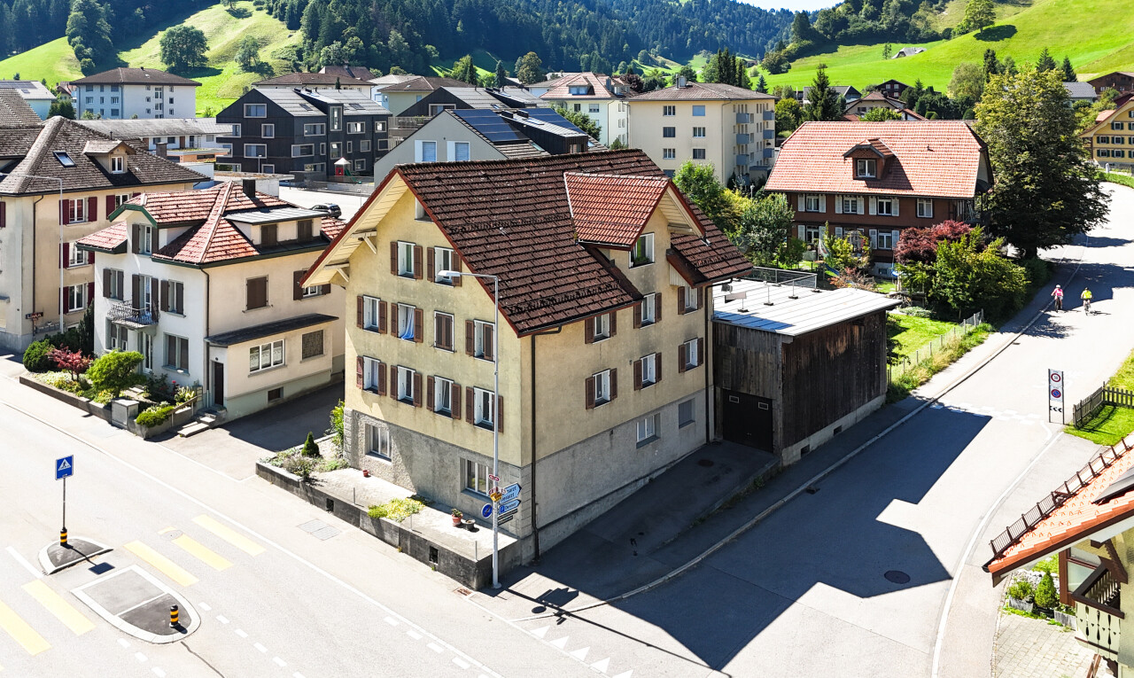 Renditeobjekt mit Potenzial in zentraler Lage von Escholzmatt - 1