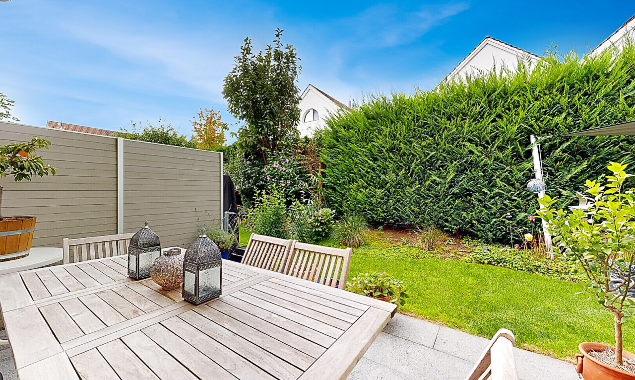 Gepflegtes 5-Zimmer Doppel-EFH mit pflegeleichtem Garten - 1