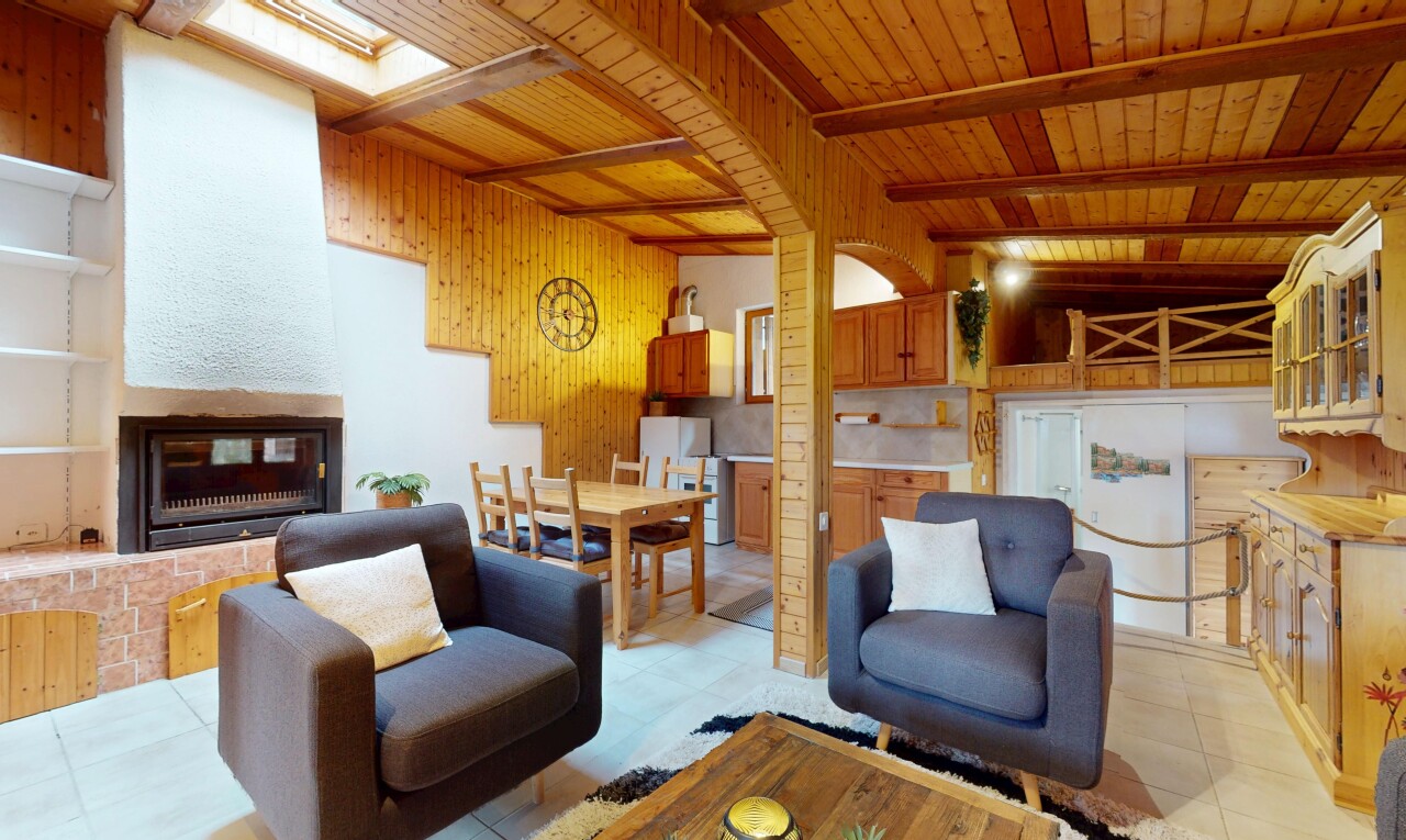 Charmante Doppelchalet mit Grundstück und Terrasse - 7