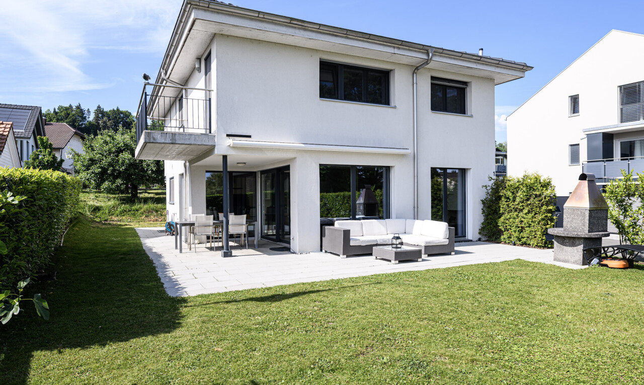 Modernes und familienfreundliches Haus in Meinisberg - 3