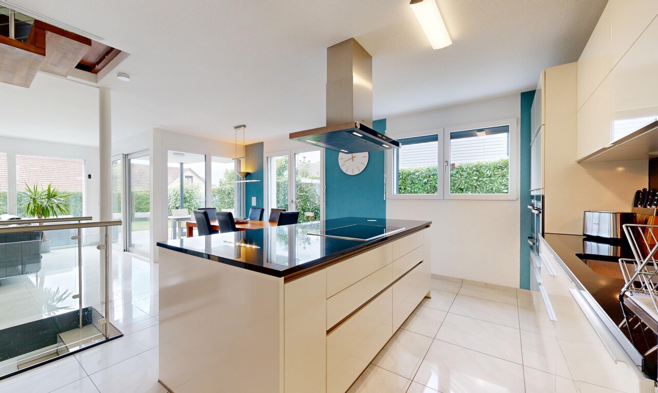 Modernes und familienfreundliches Haus in Meinisberg - 9