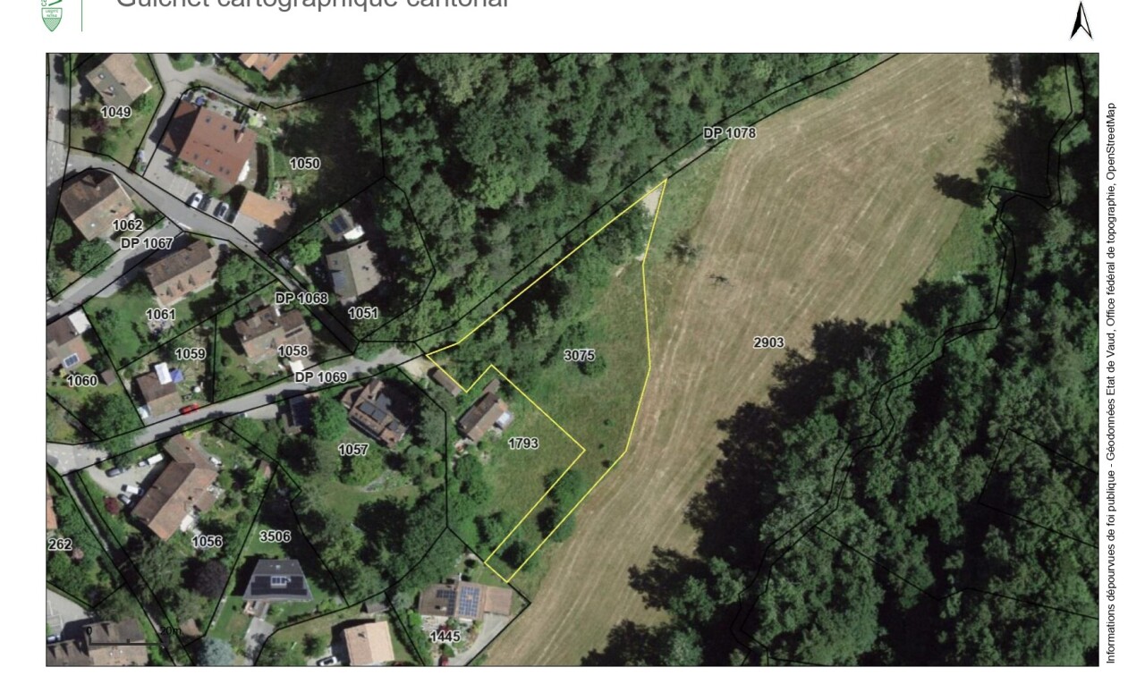 BAULAND MIT PROJEKT FÜR 2 WOHNEINHEITEN + GRÜNFLÄCHE - 1