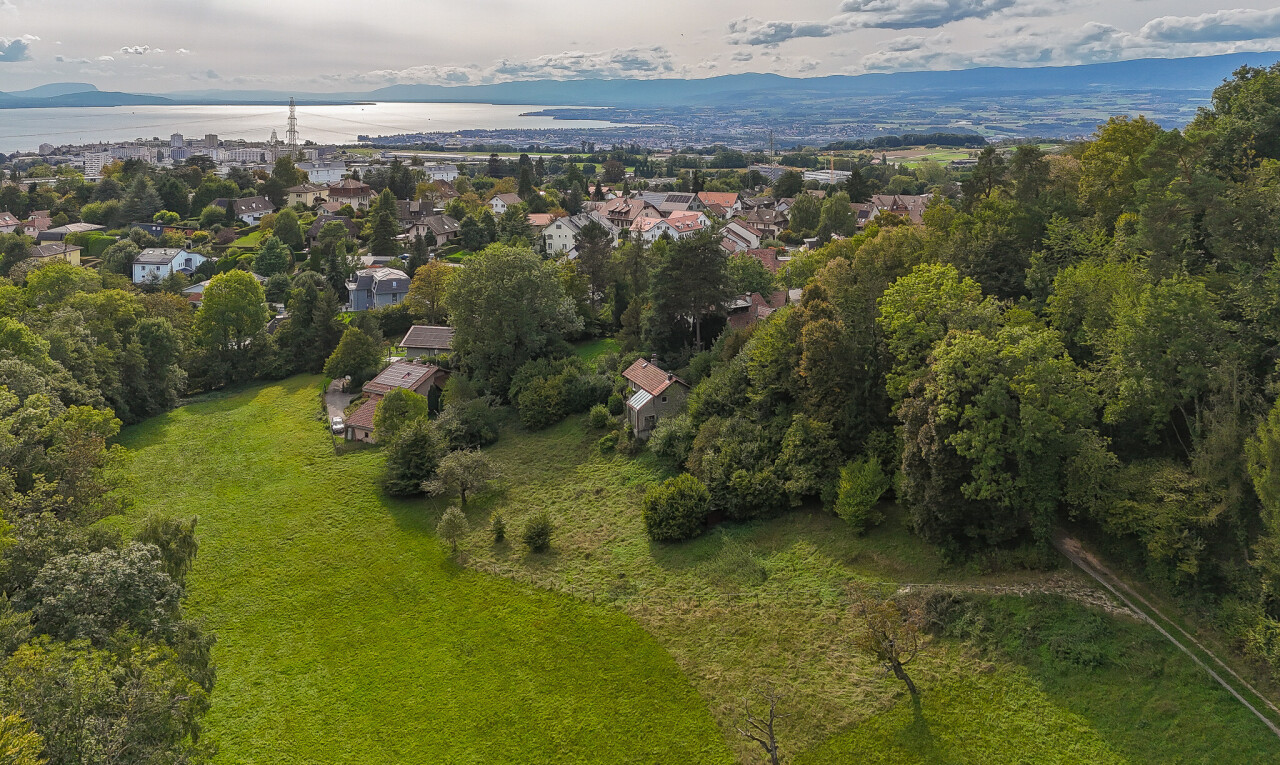 BAULAND MIT PROJEKT FÜR 2 WOHNEINHEITEN + GRÜNFLÄCHE - 4