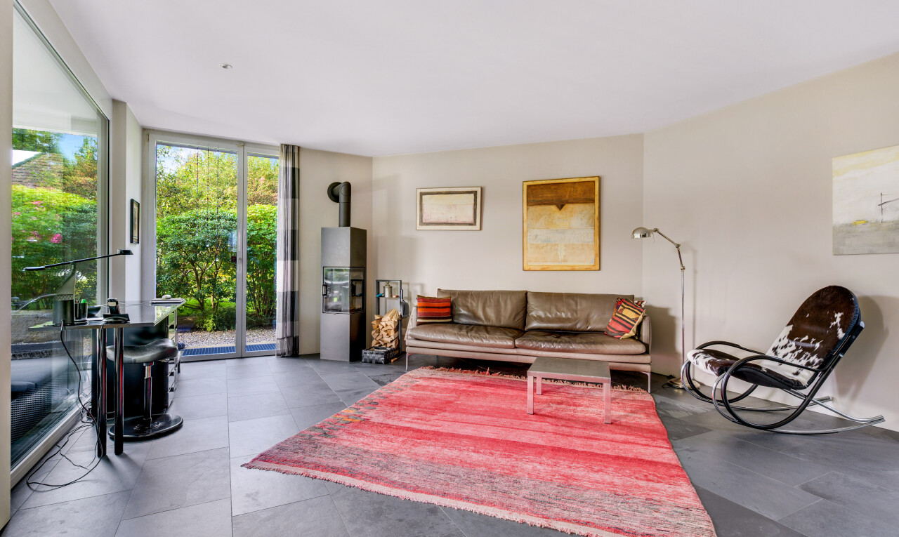 Stilvolles Einfamilienhaus an begehrter Lage - Wohnen auf hohem Niveau - 1