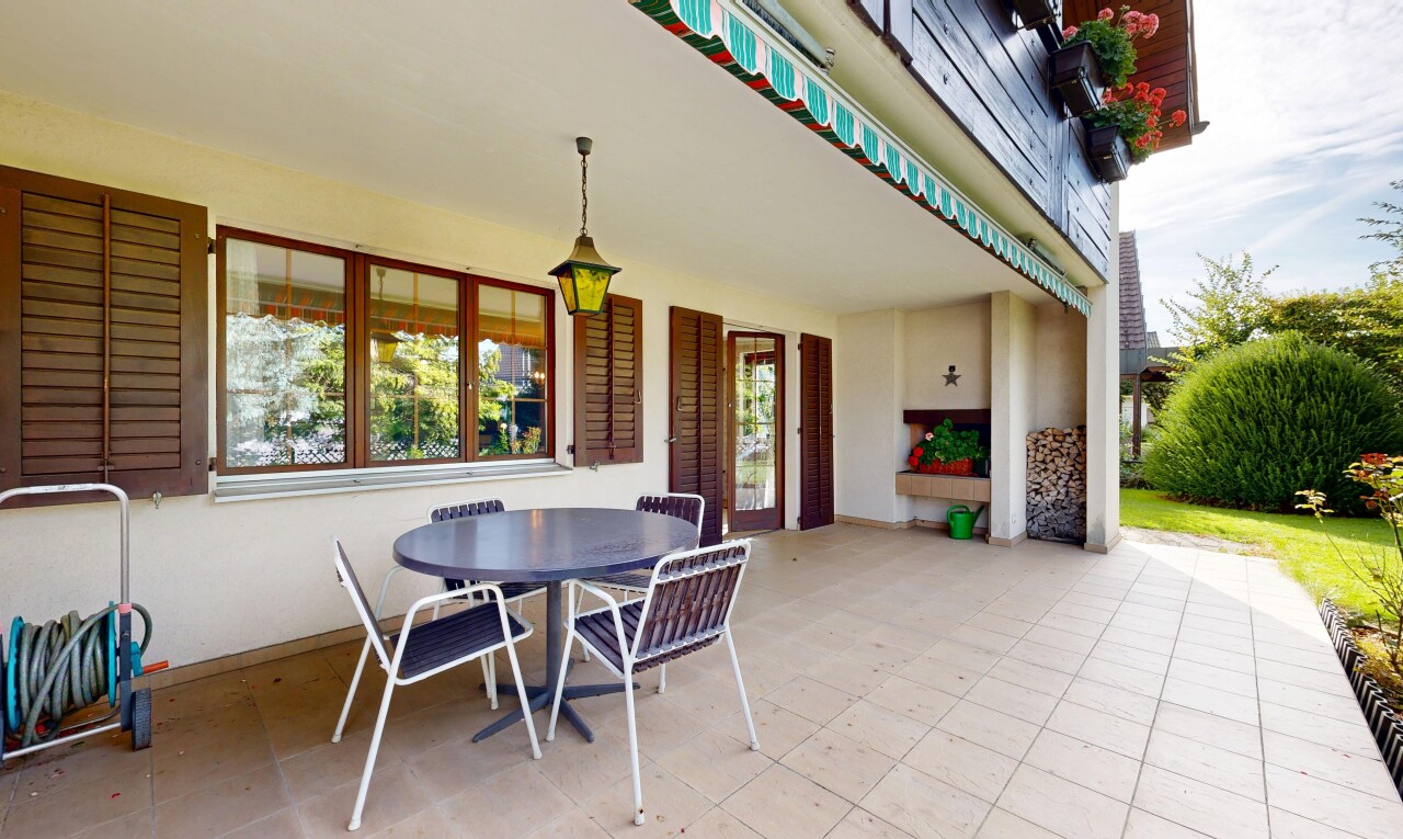 Charmantes 5.5-Zimmer-Haus mit viel Platz und idyllischem Garten - 6