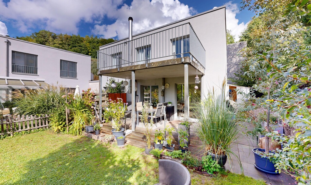 Freistehendes Einfamilienhaus mit Garten und Fernsicht in Biberstein - 0