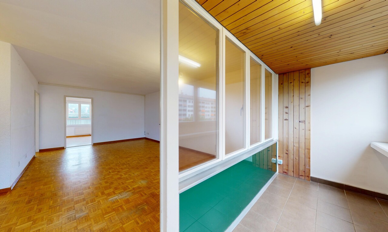 Helle Wohnung mit freiem Blick in bester Lage - 6