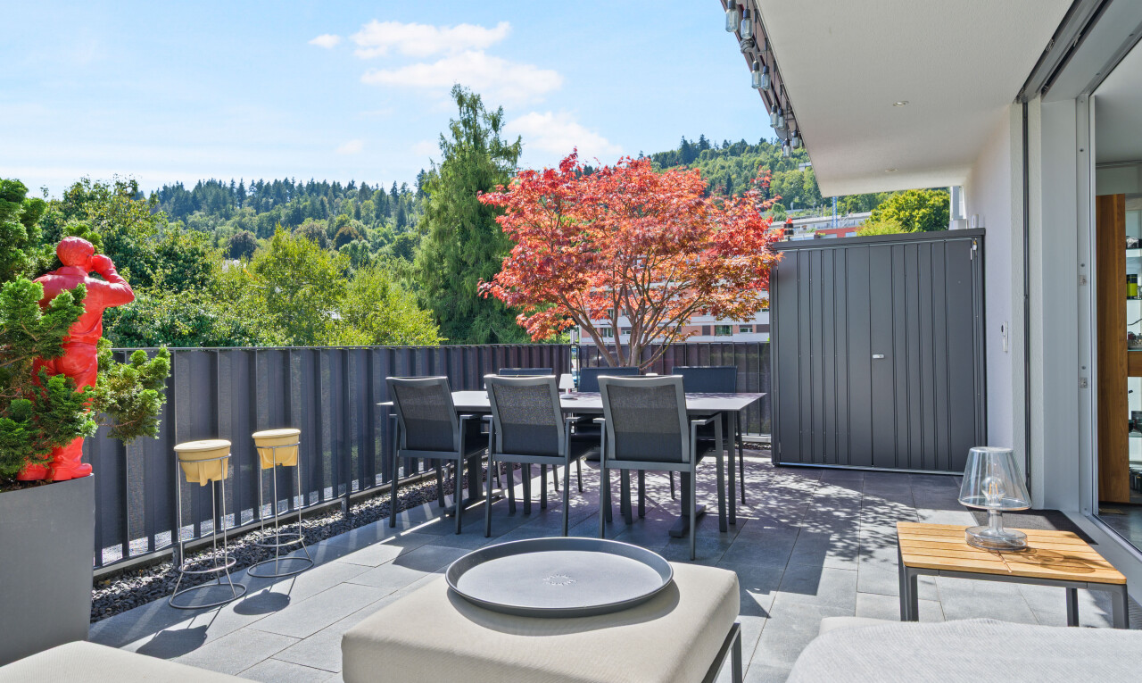 Living at its finest - 8