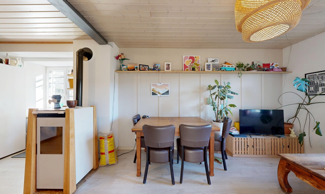 Maison mitoyenne d'angle in à Lovatens - 6