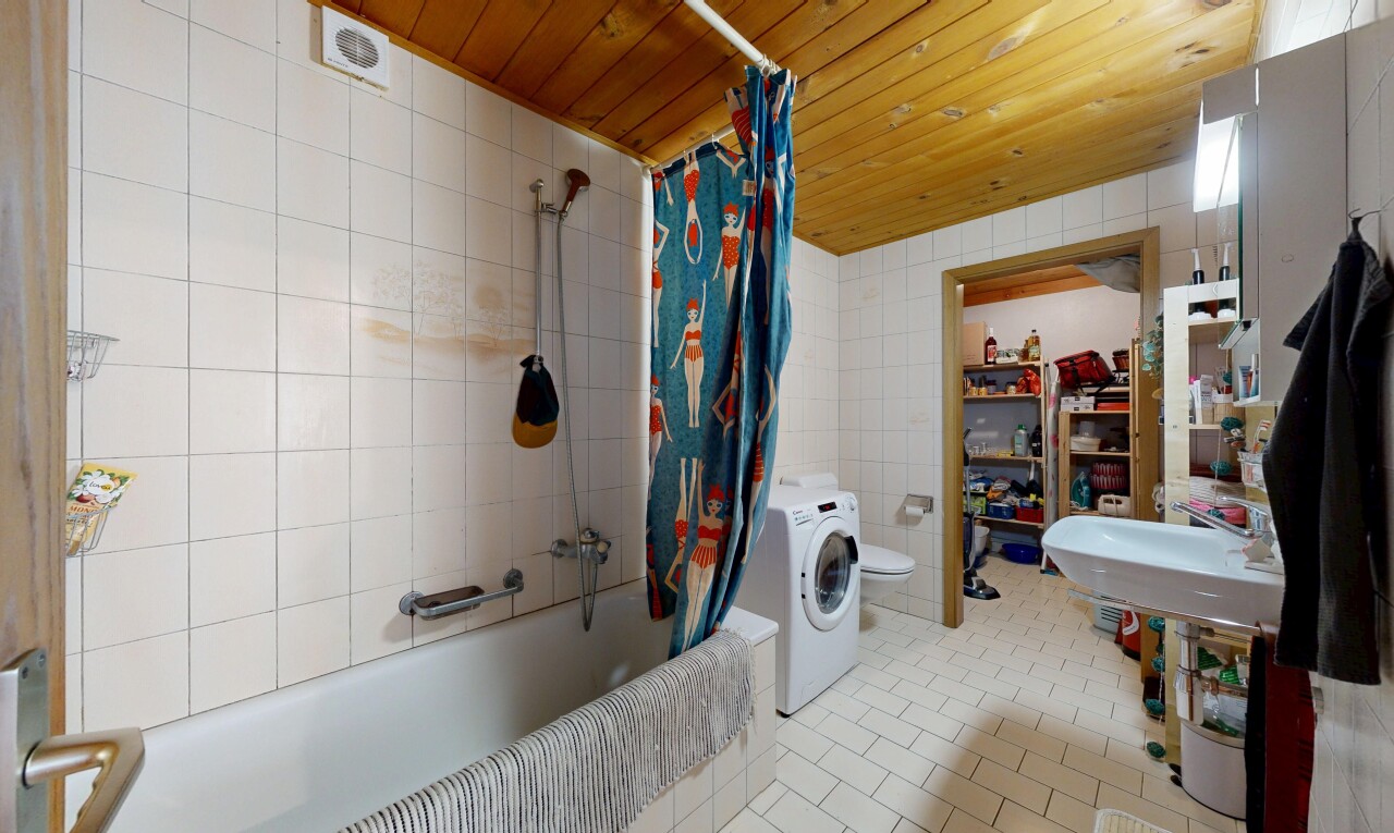 Maison mitoyenne d'angle in à Lovatens - 9