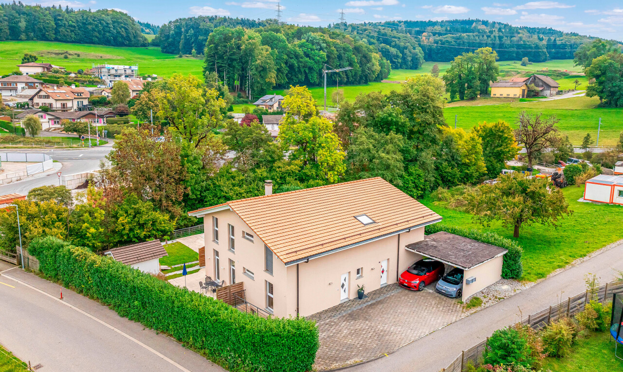 Maison plurifamiliale in à Tatroz - 1