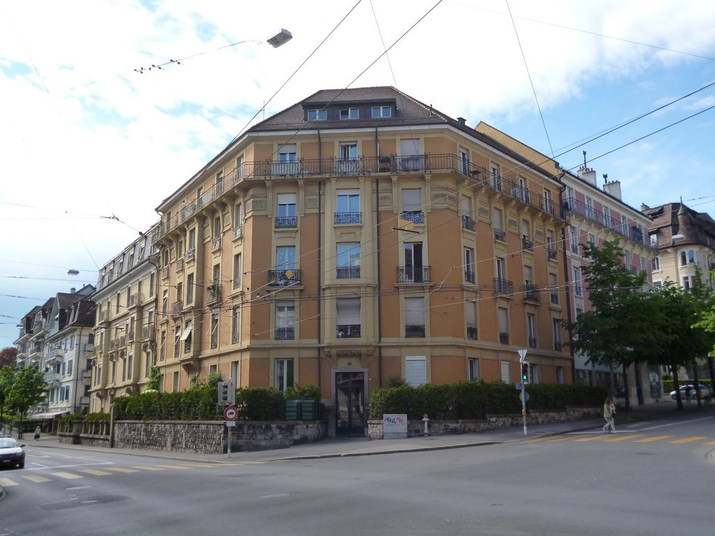 Quartier sous-gare - place de parc extérieure - 0