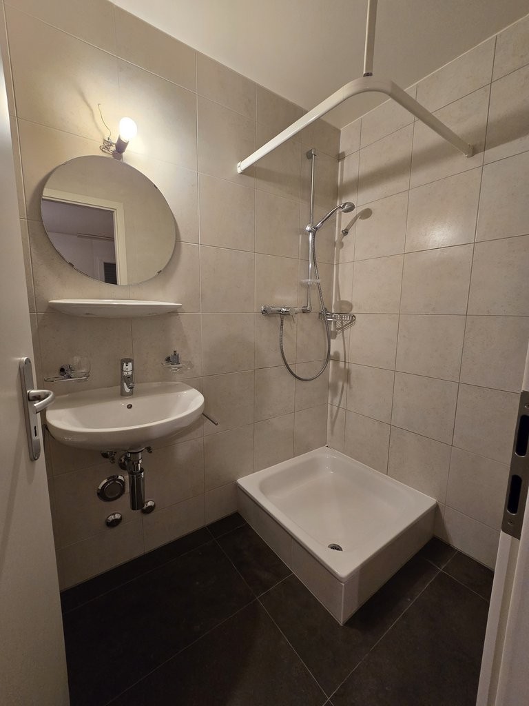 À saisir ! Magnifique logement à deux pas du métro M1 ! - 7