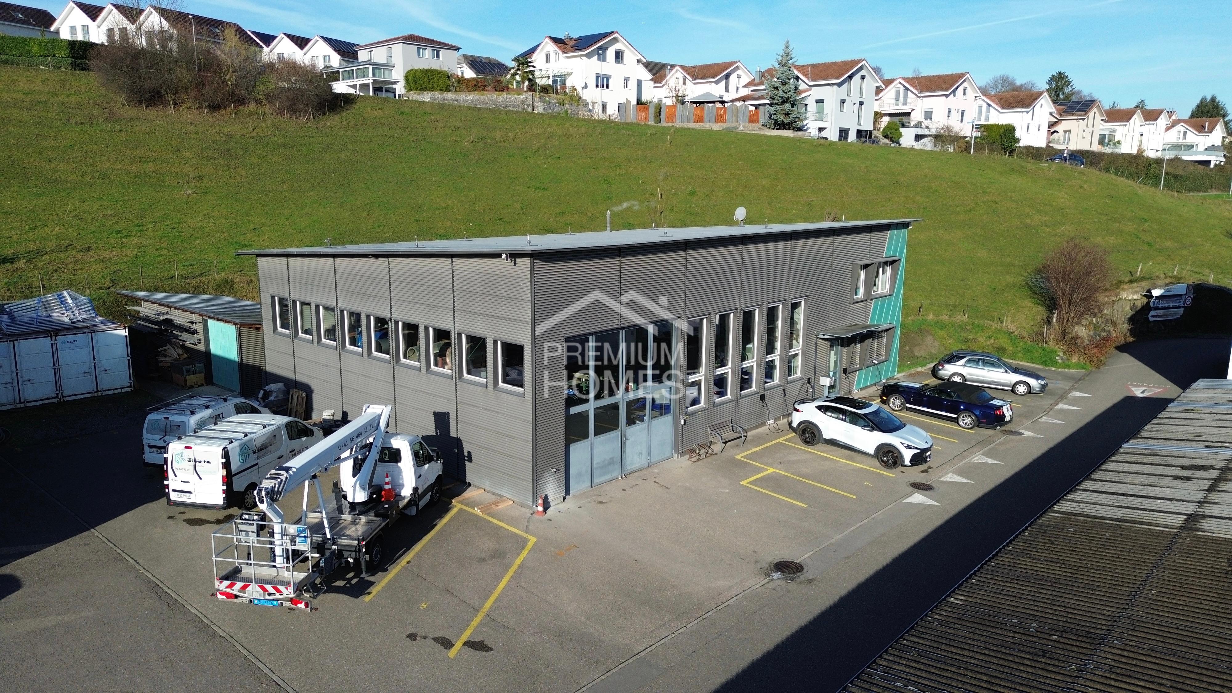 Attraktive Gewerbeliegenschaft in bester Lage! - 0