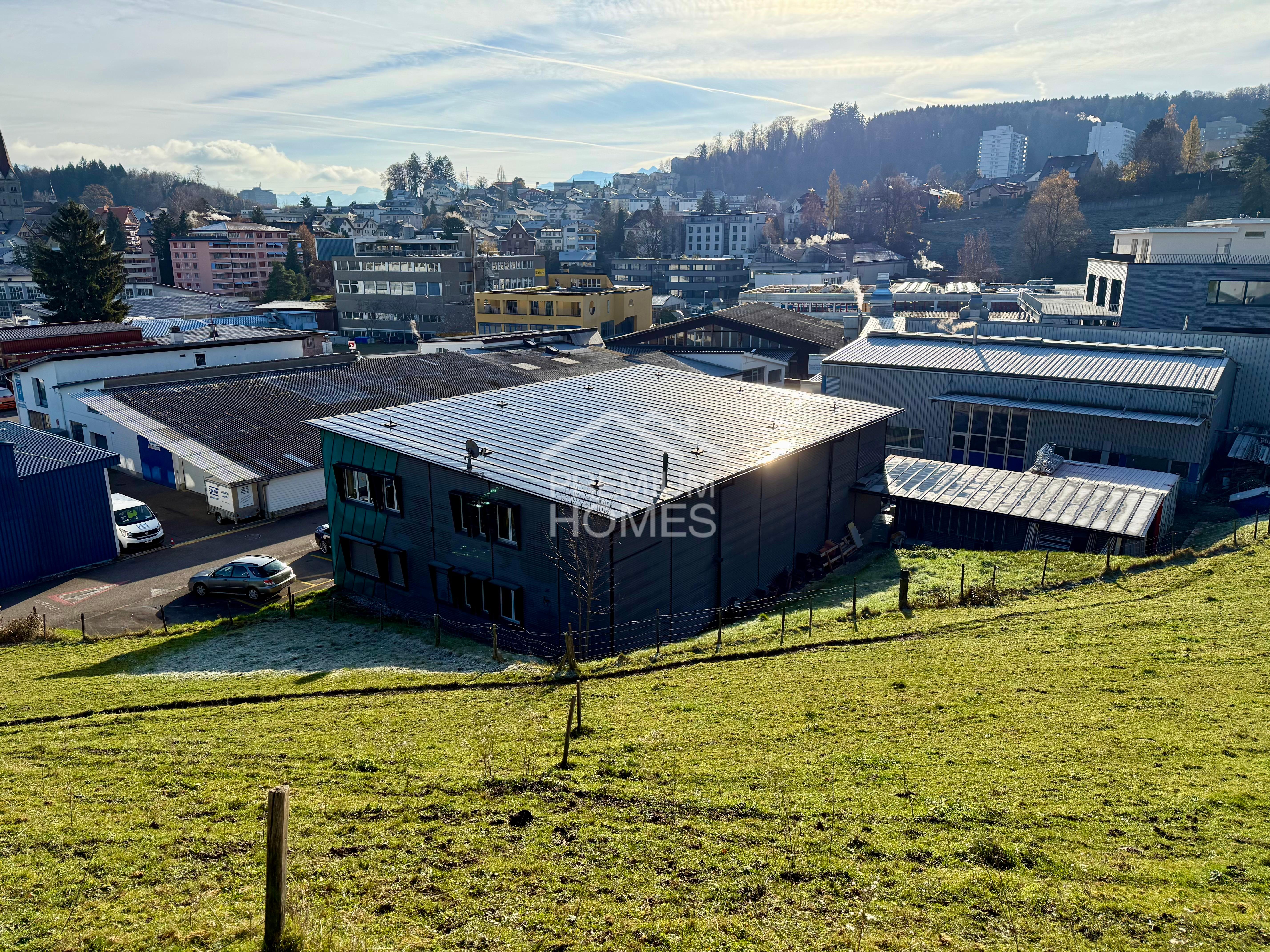 Attraktive Gewerbeliegenschaft in bester Lage! - 2