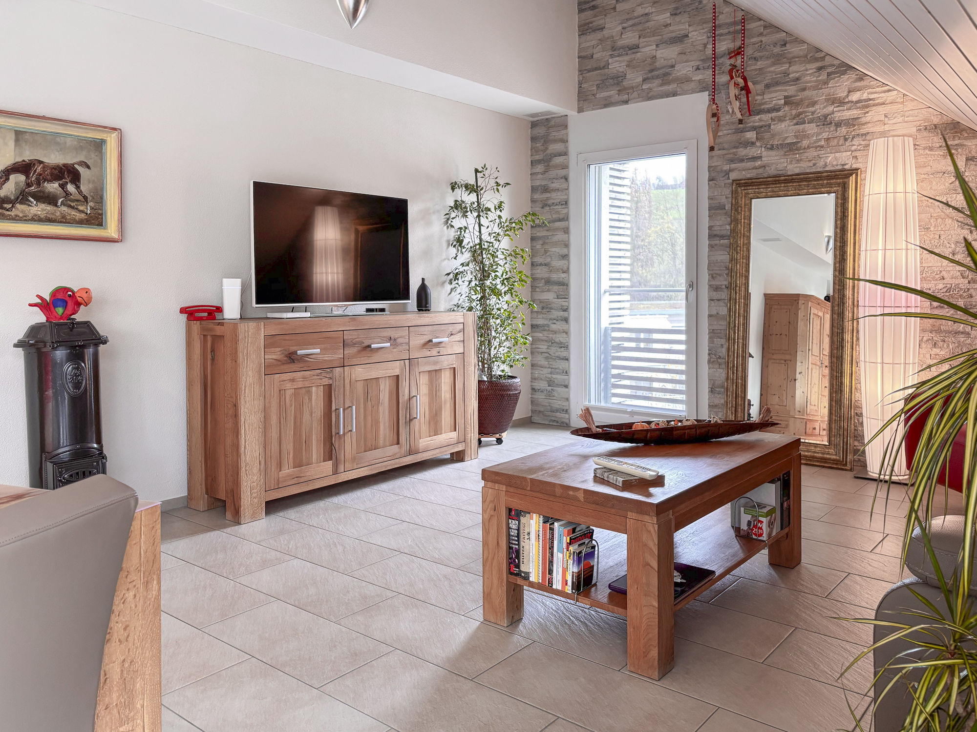 Zentrale und moderne Wohnoase mit sonniger Terrasse - 1