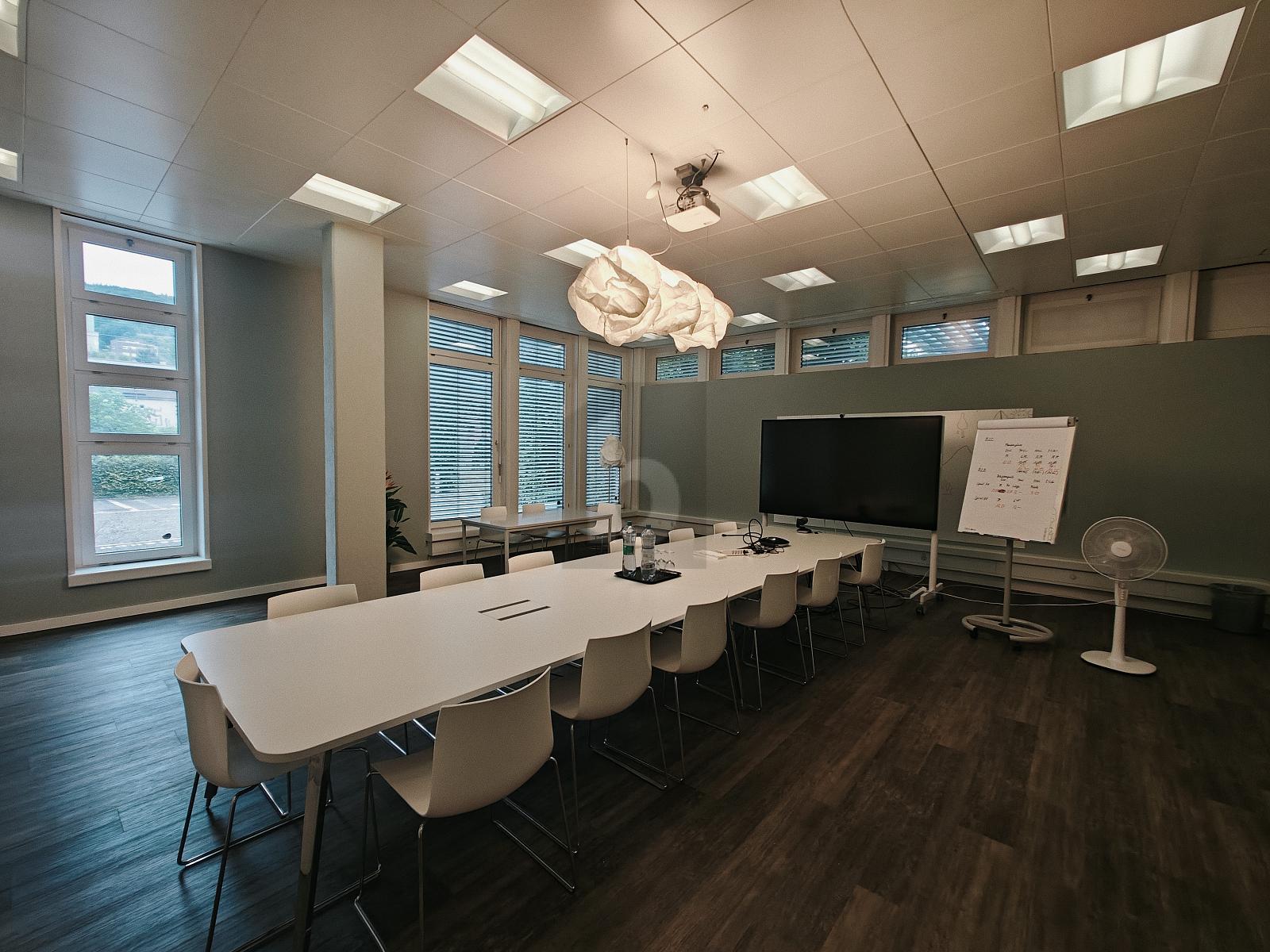 GROSSZÜGIG UND REPRÄSENTATIV - 3