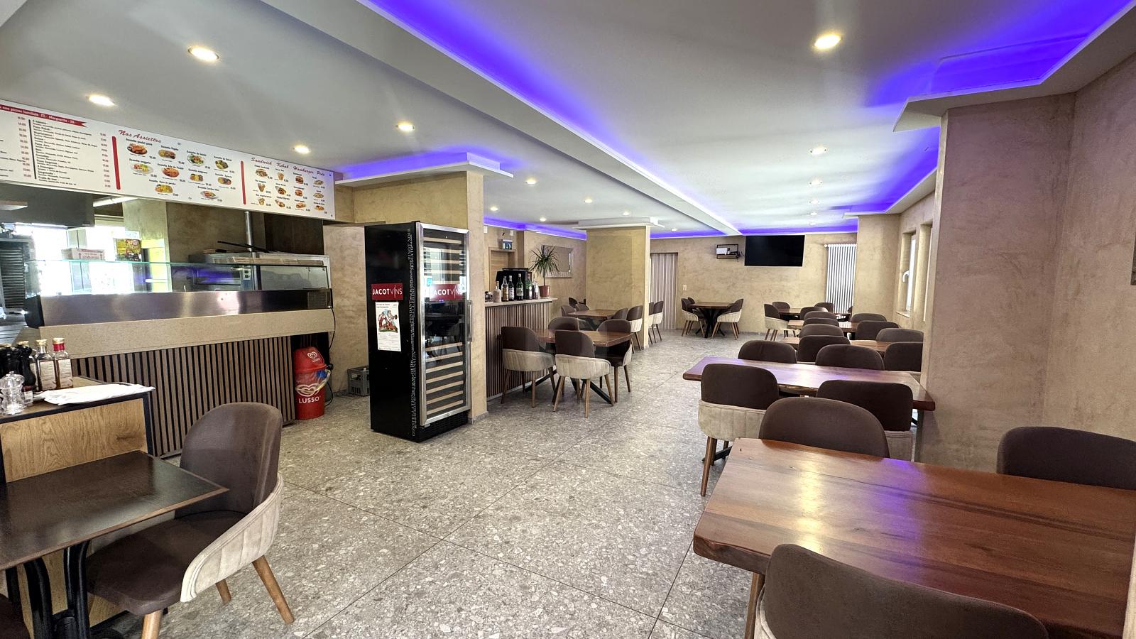 IDÉALEMENT SITUÉ AVEC 5% DE RENDEMENT - 1