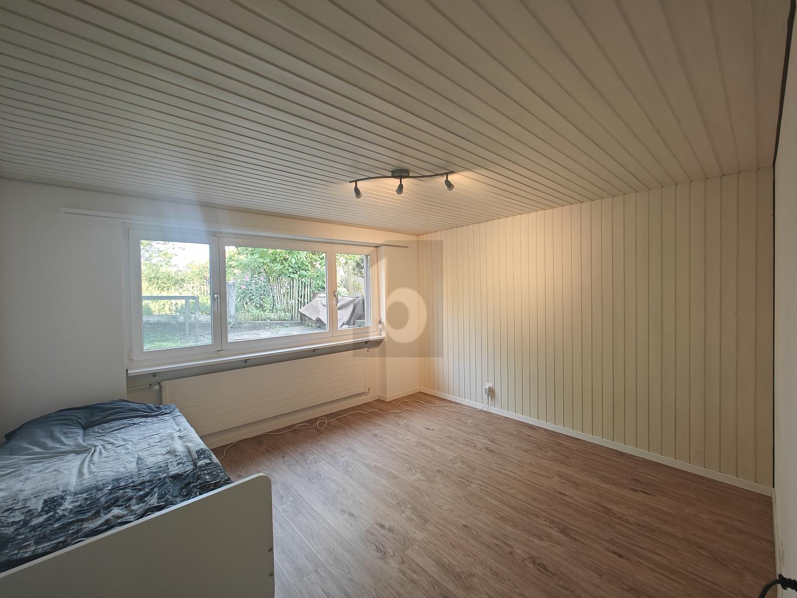 RUHIG UND FAMILIENFREUNDLICH MIT WINTERGARTEN - 3