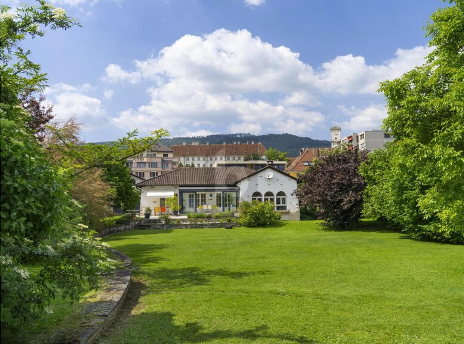 MAGNIFIQUE PROPRIÉTÉ SUR UNE GRANDE PARCELLE - 0