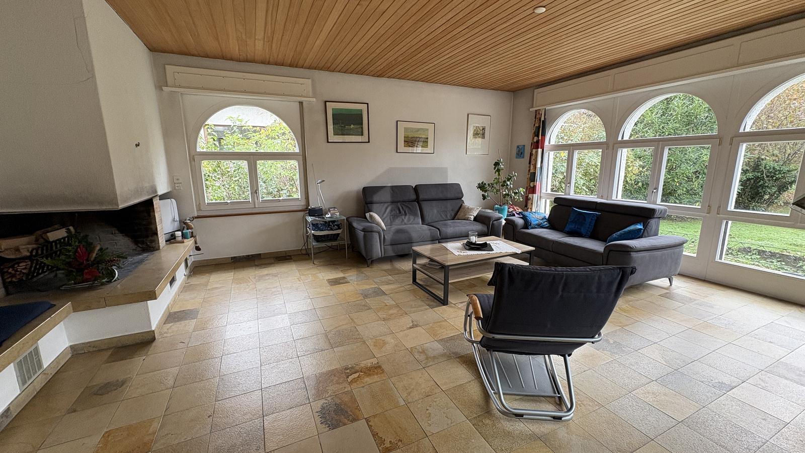 MAGNIFIQUE PROPRIÉTÉ SUR UNE GRANDE PARCELLE - 4