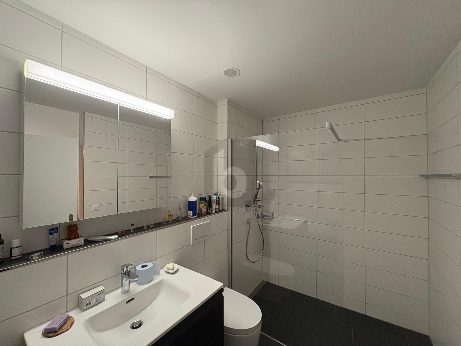 RIESIGE TERRASSE MIT WUNDERSCHÖNEM WALDBLICK - 4