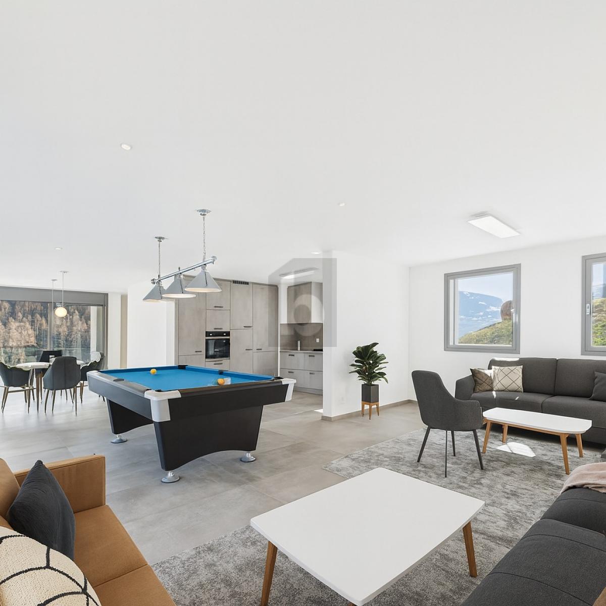 MAISON MODERNE AVEC ASCENSEUR ET PANORAMA - 1