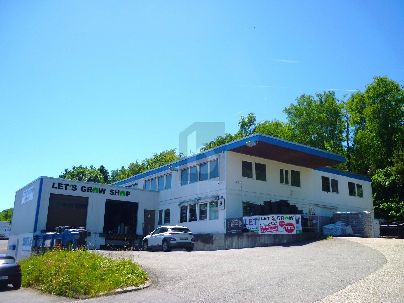 GRANDES SURFACES AVEC QUAI DE LIVRAISON! - 0