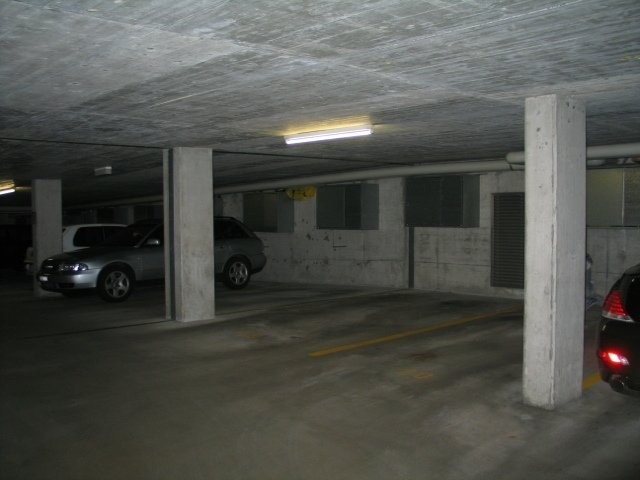 Tiefgaragenplatz in Schwyz mieten - 1