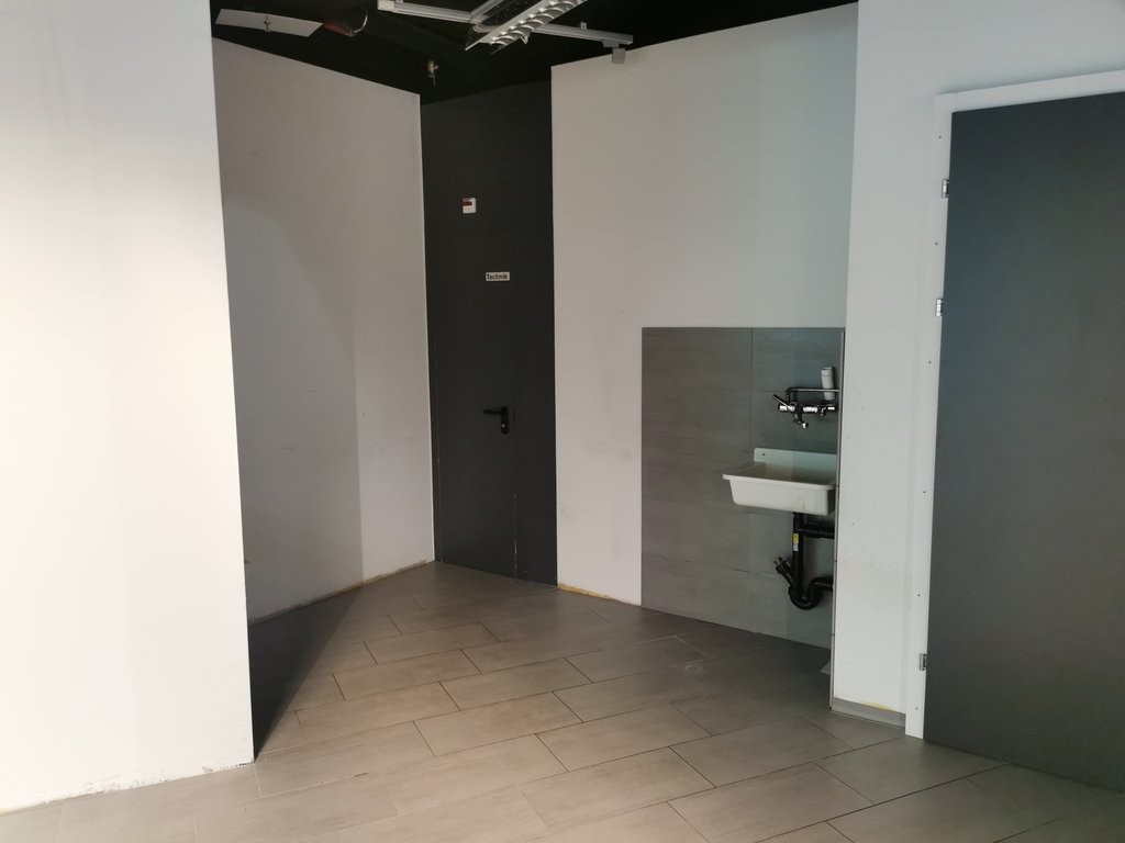 Attraktive Verkaufs-/Ladenfläche im Herzen von Olten zu vermieten - 4