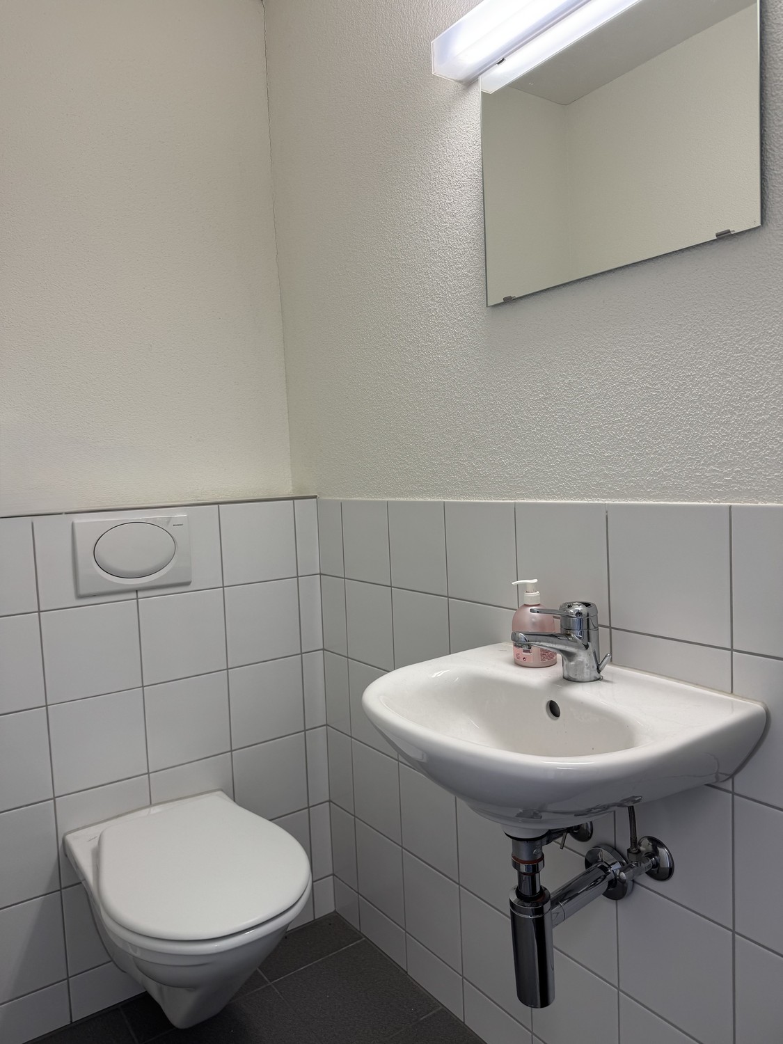 Vielseitiges Gewerbeobjekt per sofort in Würenlos zu vermieten - 5