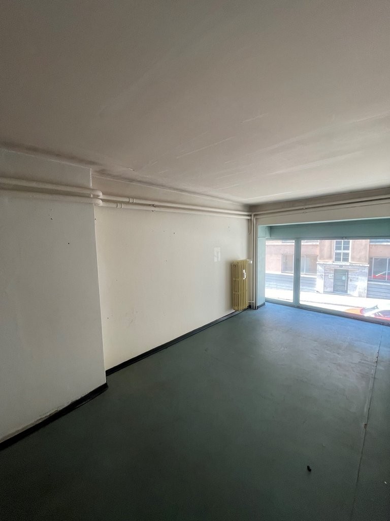 Surface commerciale avec emplacement idéal ! - 8